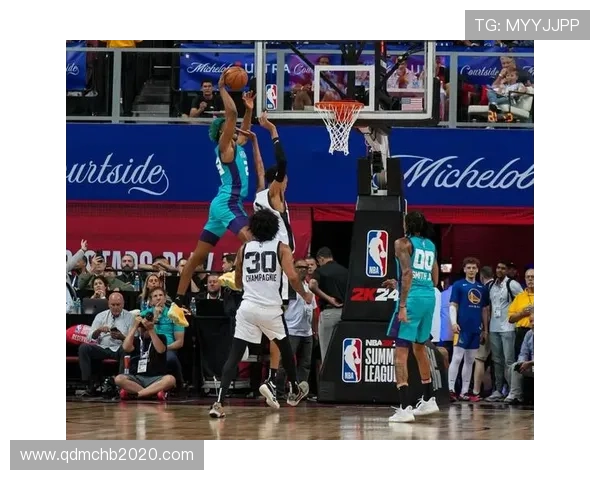 文班亚马大风车暴扣震撼全场篮球公园盘点本周十佳精彩好球